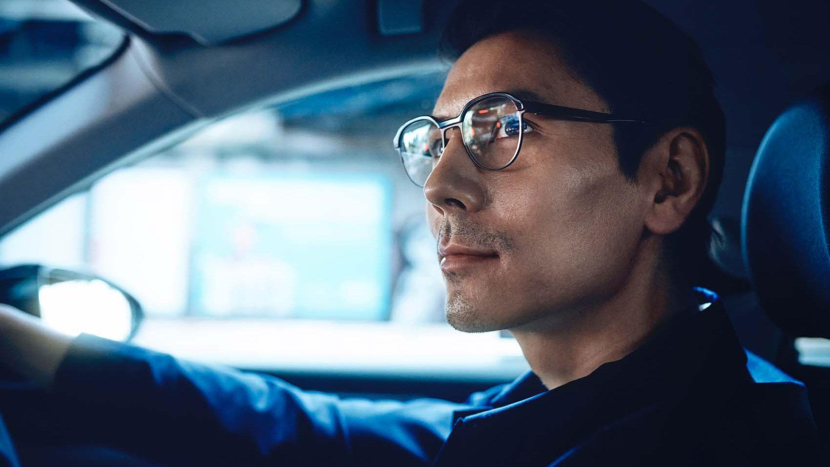 De bedste briller til bilkørsel – kom sikkert frem til dit mål