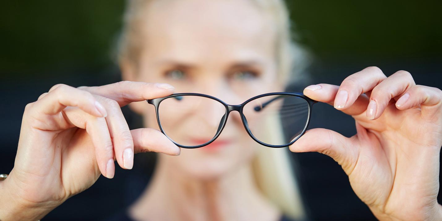 For kraftige, for svage eller dårligt tilpassede: Hvad kan de forkerte brilleglas gøre ved vores øjne?