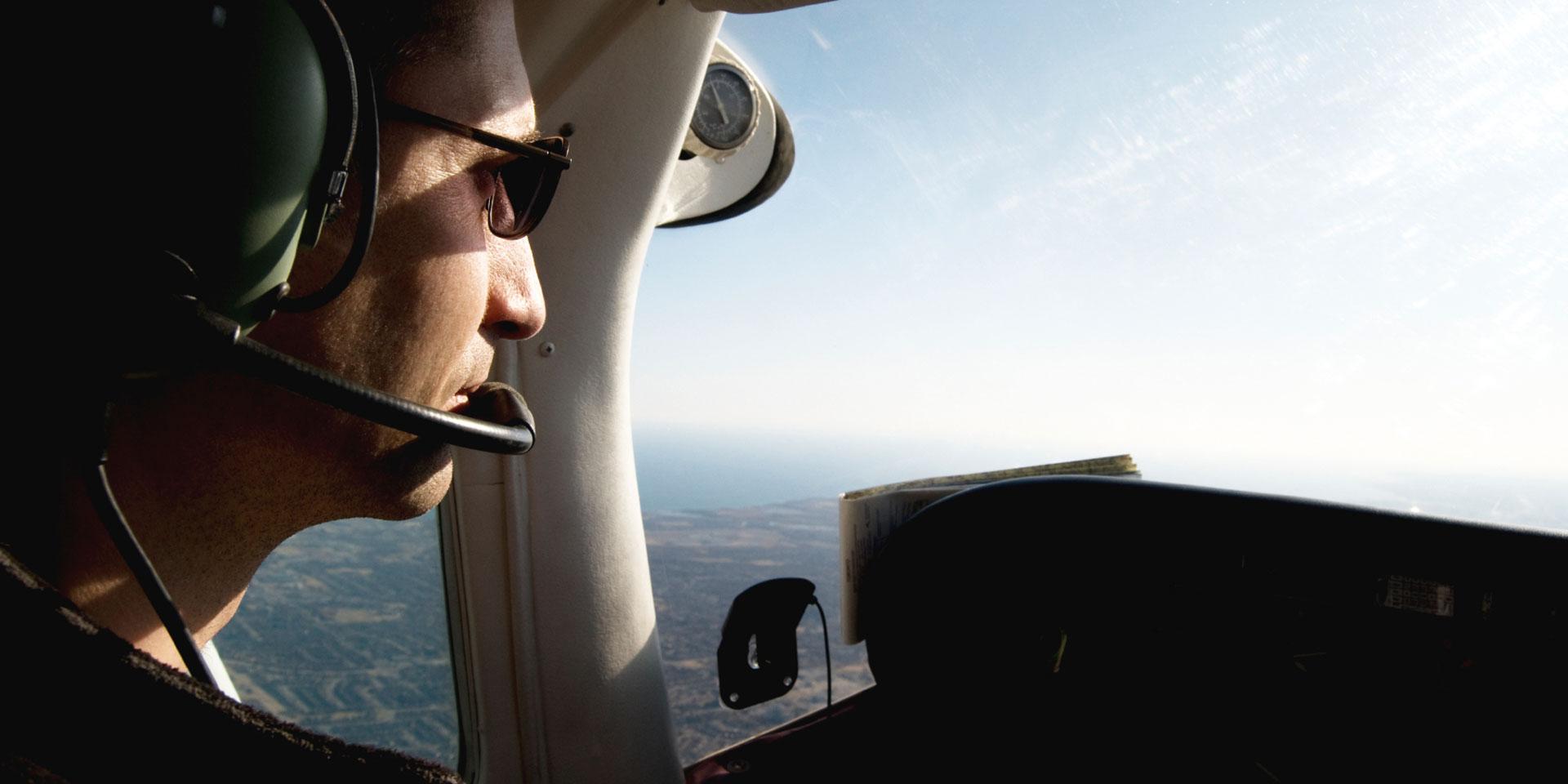 Briller til piloter – perfekt syn, også over skyerne