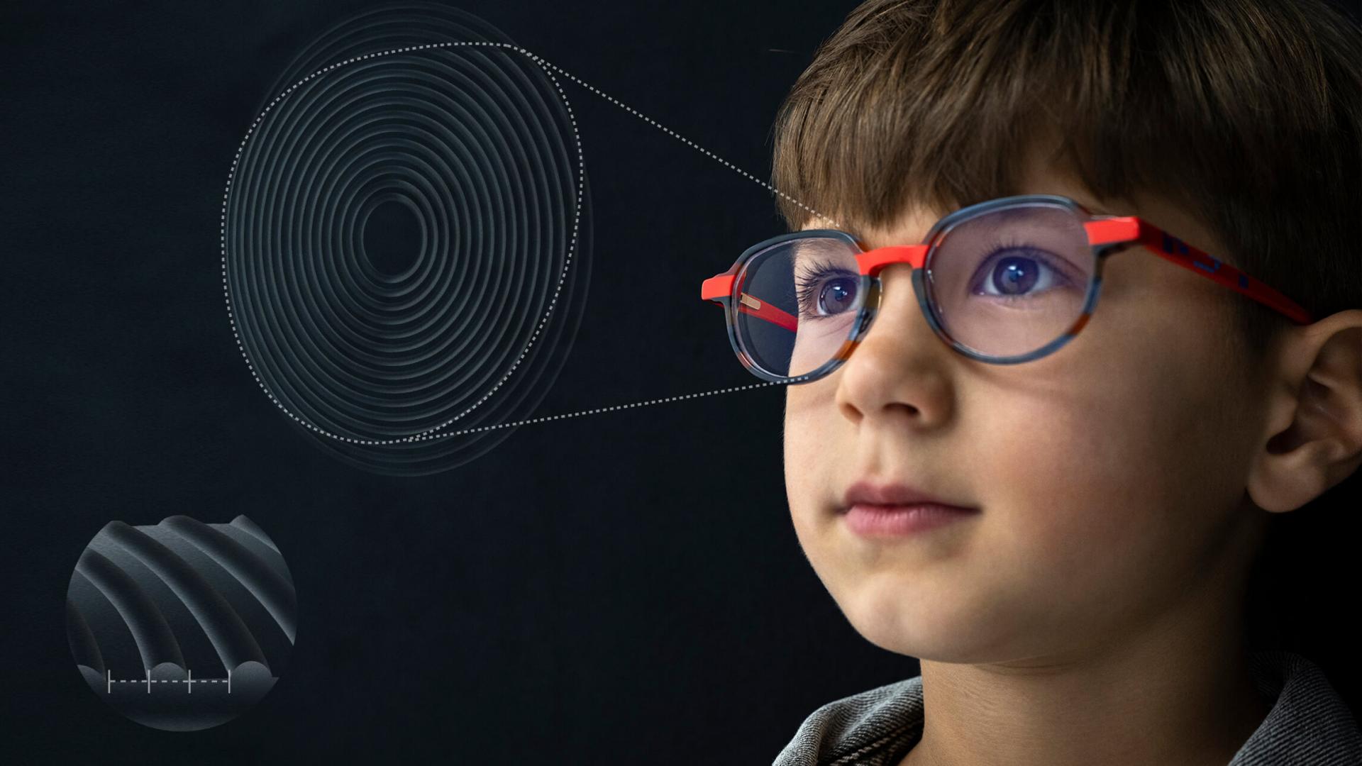 En næroptaget illustration af ZEISS MyoCare brille-designet til myopikontrol hos børn.