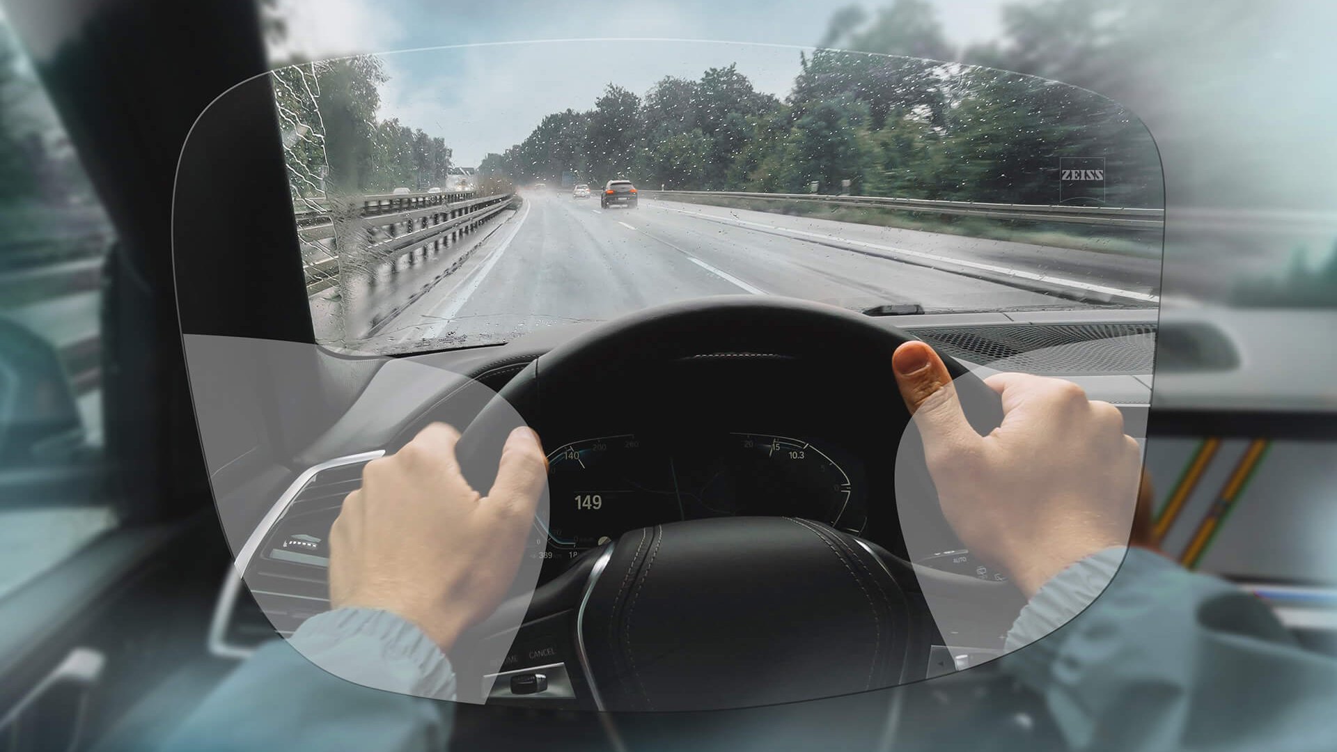 Illustration af ZEISS DriveSafe progressive brilleglas. Billedet viser hvordan det ser ud gennem brilleglassene. 